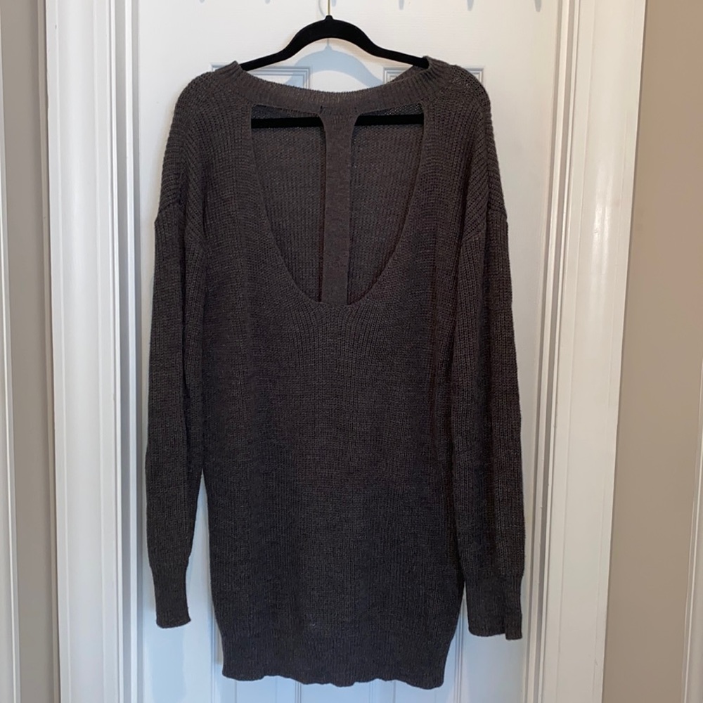 Papermoon Open-Back, Tunic Length, Sweater